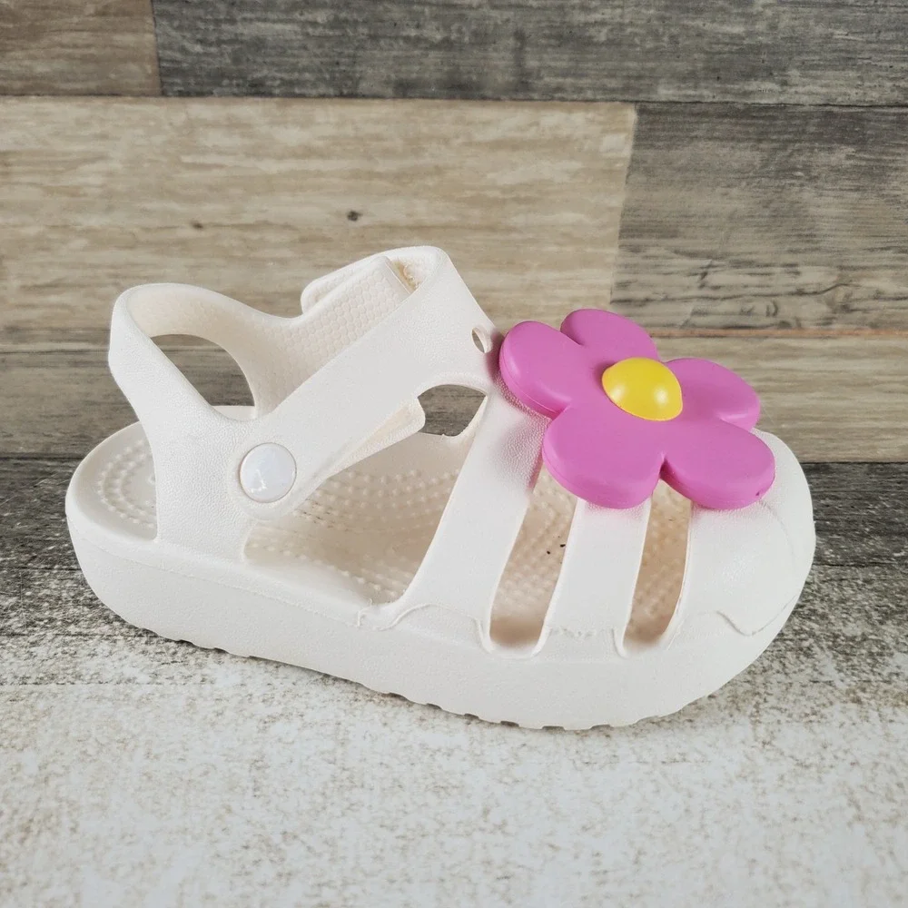 Crocs Classic Flower Fisherman Sz Sandals 8 C8 Prominent Pink white Sneakers